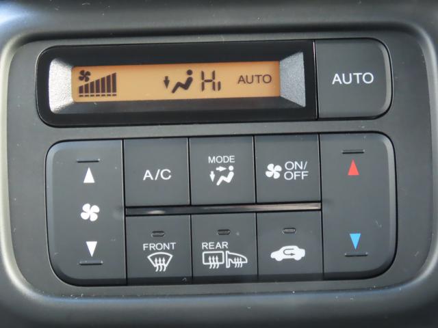 N-VAN G 当社使用レンタカー 純正ナビ 夏冬タイヤ付(14枚目)