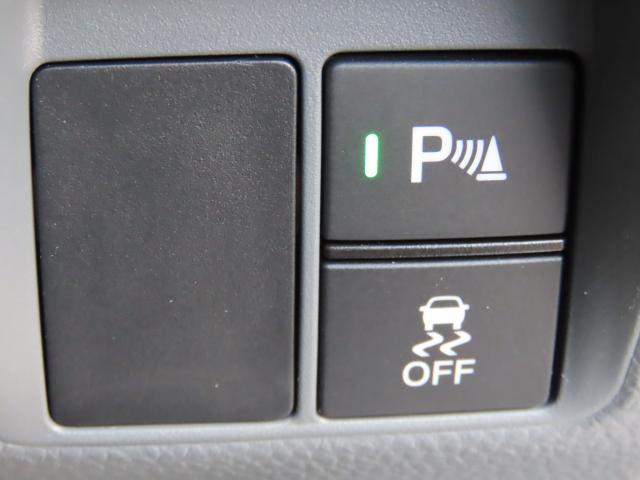 N-VAN G 当社使用レンタカー 純正ナビ 夏冬タイヤ付(15枚目)