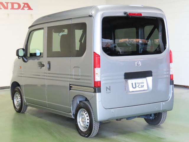 N-VAN G 当社使用レンタカー 純正ナビ 夏冬タイヤ付(7枚目)