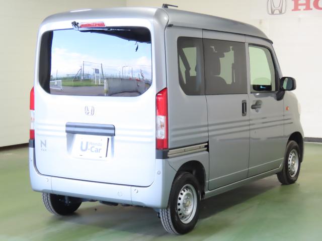 N-VAN G 当社使用レンタカー 純正ナビ 夏冬タイヤ付(8枚目)