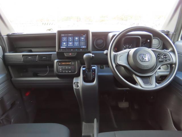 N-VAN G 当社使用レンタカー 純正ナビ 夏冬タイヤ付(11枚目)