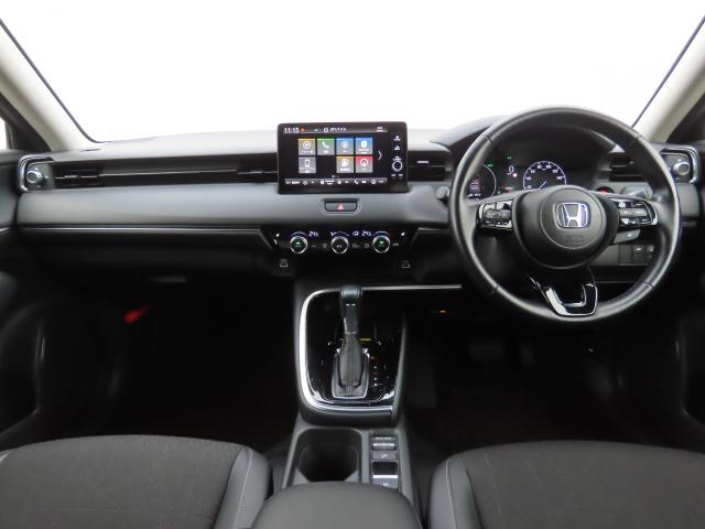 視認性に優れたインパネ周り、視界のよさも安全性の向上に一役かってます。