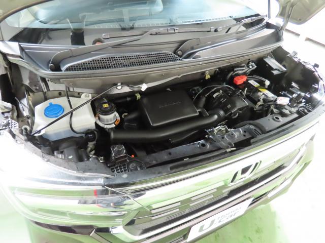 Ｎ－ＢＯＸカスタム Ｌ　純正ナビ　ＴＶフル　リアカメラ　ＥＴＣ　４ＷＤ　両側スライド・片側電動　アルミホイール　シートヒーター　オートクルーズコントロール　アイドリングストップ　ＵＳＢ入力端子　衝突防止システム（10枚目）