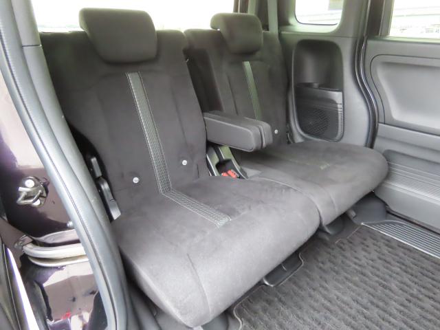 Ｎ－ＢＯＸカスタム Ｌ　純正ナビ　ＴＶフル　リアカメラ　ＥＴＣ　４ＷＤ　両側スライド・片側電動　アルミホイール　シートヒーター　オートクルーズコントロール　アイドリングストップ　ＵＳＢ入力端子　衝突防止システム（19枚目）