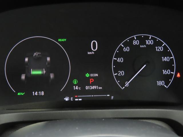 ヴェゼル ｅ：ＨＥＶＸ　純正９インチナビ　前後ドラレコ　ＴＶフル　前後カメラ　ＥＴＣ（13枚目）