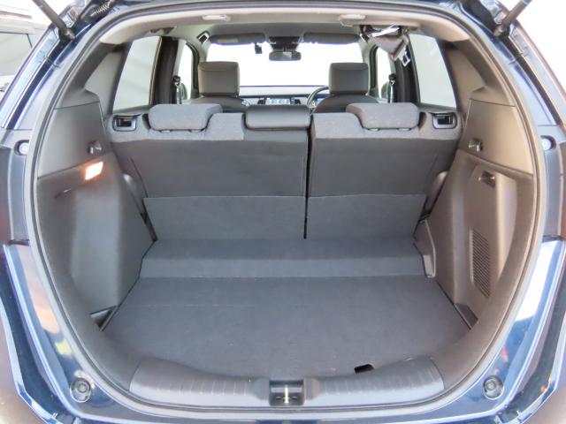 フィット e:HEVホームブラックスタイル 当社使用レンタカー 純正9インチナビ 夏冬タイヤ付 ドラレコ TVフル リアカメラ ETC(20枚目)