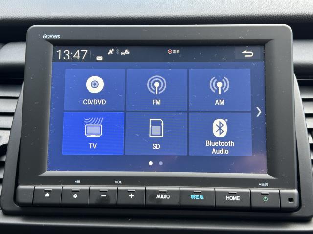 フィット e:HEVホーム 車検整備付 純正ナビ 前後ドラレコ TVフル リアカメラ ETC(3枚目)