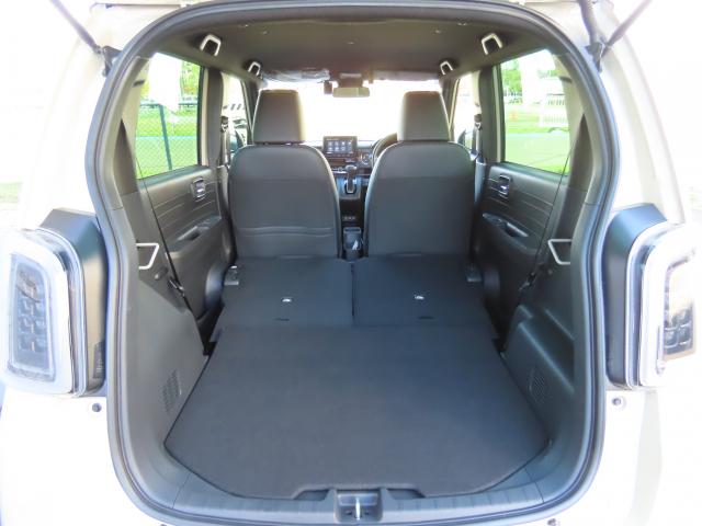 Ｎ－ＯＮＥ プレミアムツアラー　当社使用レンタカー　純正８インチナビ　夏冬タイヤ付　ＴＶフル　リアカメラ　ＥＴＣ（22枚目）