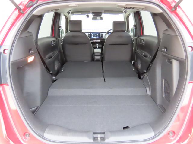 フィット e:HEVホーム 当社使用レンタカー 純正9インチナビ 夏冬タイヤ付 TVフル リアカメラ ETC(22枚目)