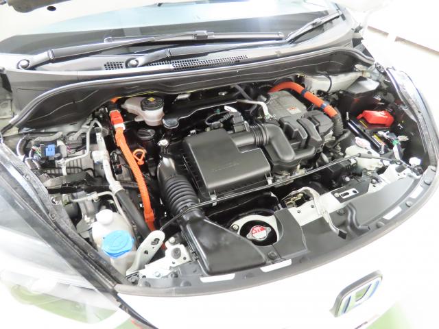 フィット e:HEVホーム 当社試乗車 純正9インチナビ 夏冬タイヤ付 ドラレコ TVフル リアカメラ ETC(11枚目)