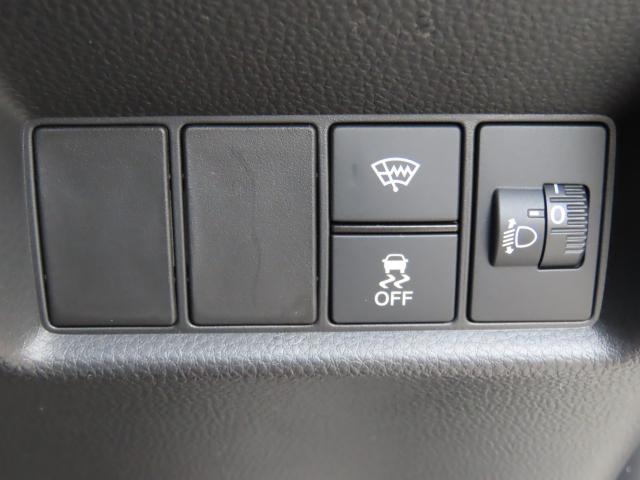 フィット e:HEVホーム 当社試乗車 純正9インチナビ 夏冬タイヤ付 ドラレコ TVフル リアカメラ ETC(16枚目)