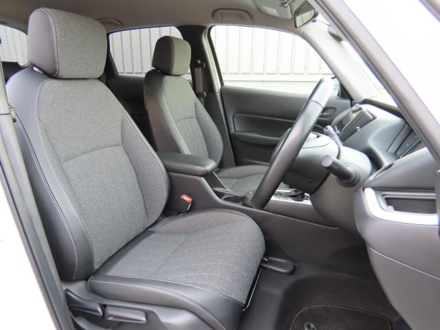 フィット e:HEVホーム 当社試乗車 純正9インチナビ 夏冬タイヤ付 ドラレコ TVフル リアカメラ ETC(19枚目)