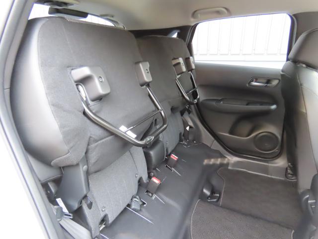 フィット e:HEVホーム 当社試乗車 純正9インチナビ 夏冬タイヤ付 ドラレコ TVフル リアカメラ ETC(21枚目)