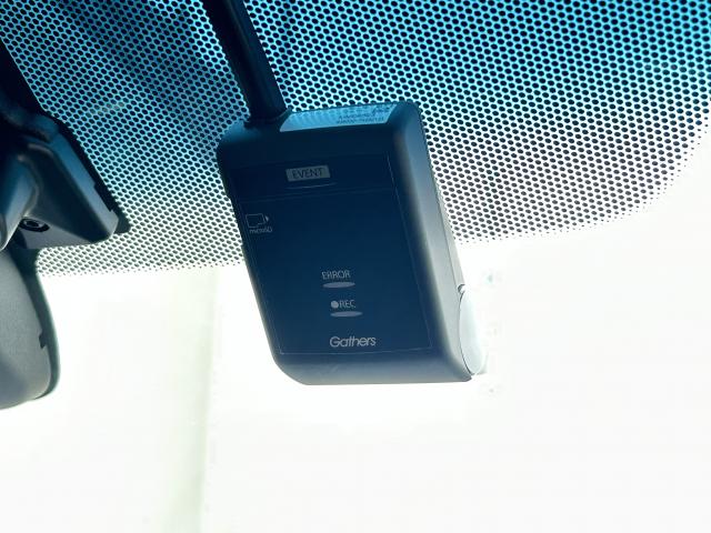 事故の際は第三者の目で客観的な証拠が残るドライブレコーダー付です！