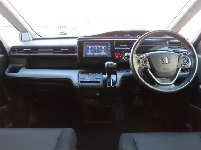 ステップワゴンスパーダ スパーダホンダセンシング　車検整備付　純正ナビ　エンスタ　リアカメラ（12枚目）