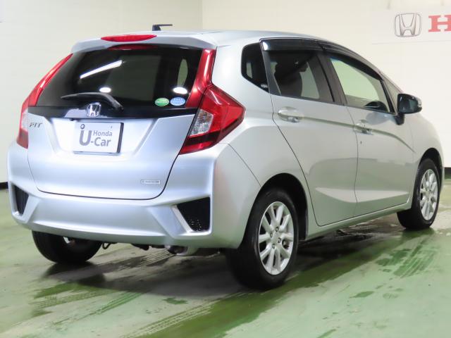 フィット １３Ｇ・Ｌパッケージ　純正ナビ　ドラレコ　エンスタ　夏冬タイヤ付　ＴＶフル　リアカメラ　ＥＴＣ（9枚目）