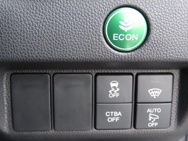 フィット １３Ｇ・Ｌパッケージ　純正ナビ　ドラレコ　エンスタ　夏冬タイヤ付　ＴＶフル　リアカメラ　ＥＴＣ（16枚目）