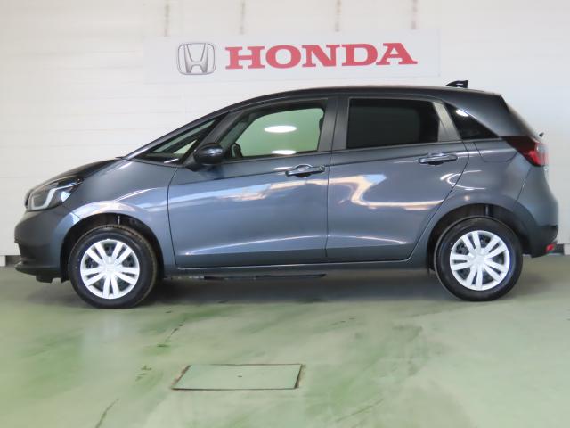 フィット ホーム 4WD メモリーナビ ETC バックカメラ フルセグ オートクルーズコントロール DVD再生 アイドリングストップ USB入力端子 衝突防止システム LEDヘッドランプ ドライブレコーダー(8枚目)