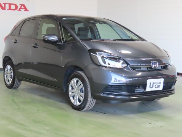 フィット ホーム 4WD メモリーナビ ETC バックカメラ フルセグ オートクルーズコントロール DVD再生 アイドリングストップ USB入力端子 衝突防止システム LEDヘッドランプ ドライブレコーダー(9枚目)