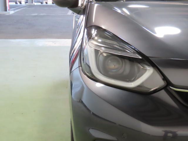 フィット ホーム 4WD メモリーナビ ETC バックカメラ フルセグ オートクルーズコントロール DVD再生 アイドリングストップ USB入力端子 衝突防止システム LEDヘッドランプ ドライブレコーダー(12枚目)