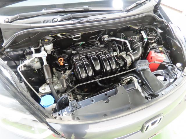 フィット ホーム 4WD メモリーナビ ETC バックカメラ フルセグ オートクルーズコントロール DVD再生 アイドリングストップ USB入力端子 衝突防止システム LEDヘッドランプ ドライブレコーダー(13枚目)