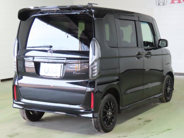 Ｎ－ＢＯＸカスタム Ｌスタイル＋ブラック　車検整備付　純正ナビ　ＴＶフル　リアカメラ　エンスタ　前後ドラレコ（10枚目）