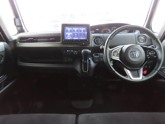 Ｎ－ＢＯＸカスタム Ｌスタイル＋ブラック　車検整備付　純正ナビ　ＴＶフル　リアカメラ　エンスタ　前後ドラレコ（13枚目）