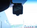 ヴェゼル ハイブリッドＺ・ホンダセンシング　４ＷＤ　メモリーナビ　ＥＴＣ　バックカメラ　アルミホイール　フルセグ　シートヒーター　オートクルーズコントロール　アイドリングストップ　衝突防止システム　ＬＥＤヘッドランプ　ドライブレコーダー（4枚目）