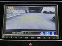 ｅ：ＨＥＶホーム　４ＷＤ　メモリーナビ　ＥＴＣ　バックカメラ　アルミホイール　フルセグ　オートクルーズコントロール　アイドリングストップ　衝突防止システム　ＬＥＤヘッドランプ　ドライブレコーダー　スマートキー（17枚目）