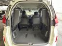 リヤシートを前に倒すとご覧のような広大なラゲッジスペースが作れます。是非一度実車でご確認下さい。