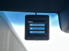 ���Τκݤ��軰�Ԥ��ܤǵҴ�Ū�ʾڵ򤬻Ĥ�ɥ饤�֥쥳�������դǤ��� 4