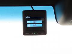 ���Τκݤ��軰�Ԥ��ܤǵҴ�Ū�ʾڵ򤬻Ĥ�ɥ饤�֥쥳�������դǤ��� 5