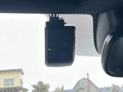 ���Τκݤ��軰�Ԥ��ܤǵҴ�Ū�ʾڵ򤬻Ĥ�ɥ饤�֥쥳�������դǤ��� 5