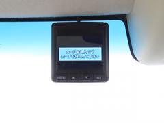 ���Τκݤ��軰�Ԥ��ܤǵҴ�Ū�ʾڵ򤬻Ĥ�ɥ饤�֥쥳�������դǤ��� 5