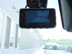 ���Τκݤ��軰�Ԥ��ܤǵҴ�Ū�ʾڵ򤬻Ĥ�ɥ饤�֥쥳�������դǤ��� 4