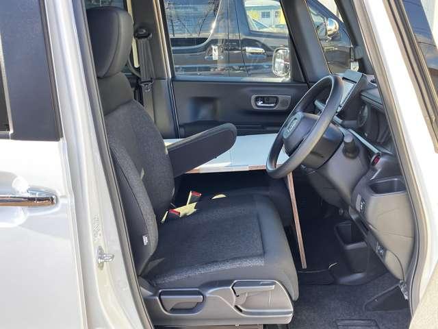 Ｎ－ＢＯＸカスタム ベースグレード（11枚目）