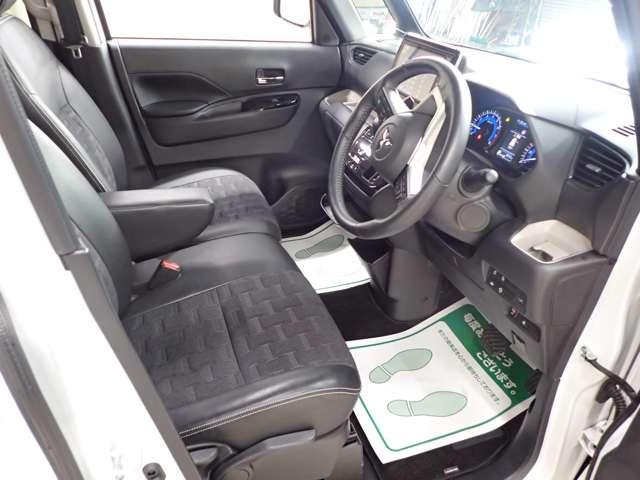 デリカミニ Ｔ　プレミアム（15枚目）