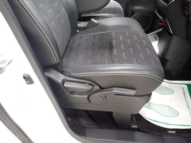 デリカミニ Ｔ　プレミアム（14枚目）