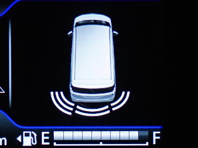 ��Q���ɋ߂Â��ƒm�点��B�Ԍɓ����c�񒓎ԂȂǂ̎��ɁA�ڋ߂����Q���̈ʒu�Ƒ�悻�̋������C���t�H���[�V������ʂ̃Z���T�[�\���ƃu�U�[���ŉ^�]��ɂ��m�点���܂��I