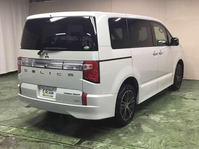 アーバンギア 2.2 G ディーゼルターボ 4WD(2枚目)