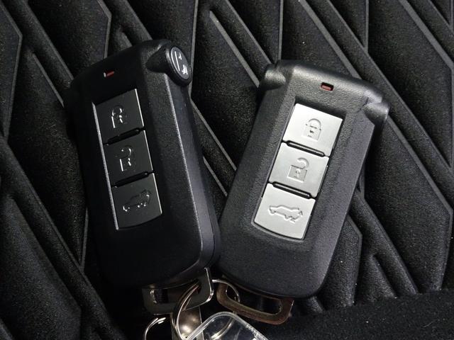 P D5専用10.1型ナビ ETC Eアシスト 追突軽減ブレーキ マルチアラウンド 後方車両検知 車線逸脱警報 レーダークルーズコントロール 誤発進抑制 レーンチェンジアシスト 4WD(35枚目)