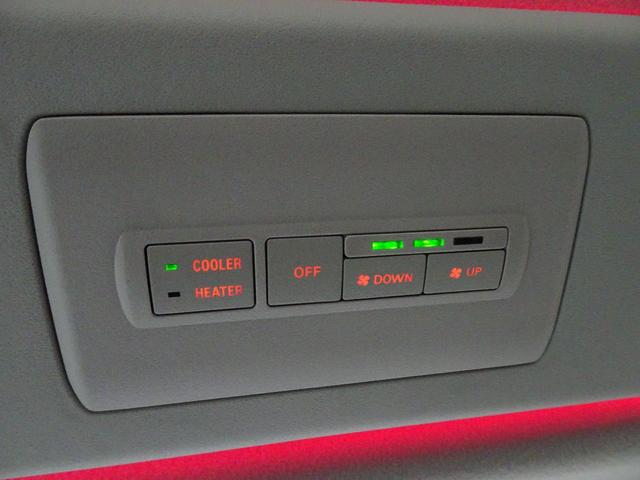 P D5専用10.1型ナビ ETC Eアシスト 追突軽減ブレーキ マルチアラウンド 後方車両検知 車線逸脱警報 レーダークルーズコントロール 誤発進抑制 レーンチェンジアシスト 4WD(40枚目)