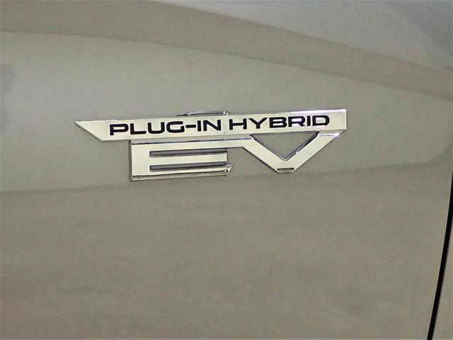 三菱 アウトランダーＰＨＥＶ