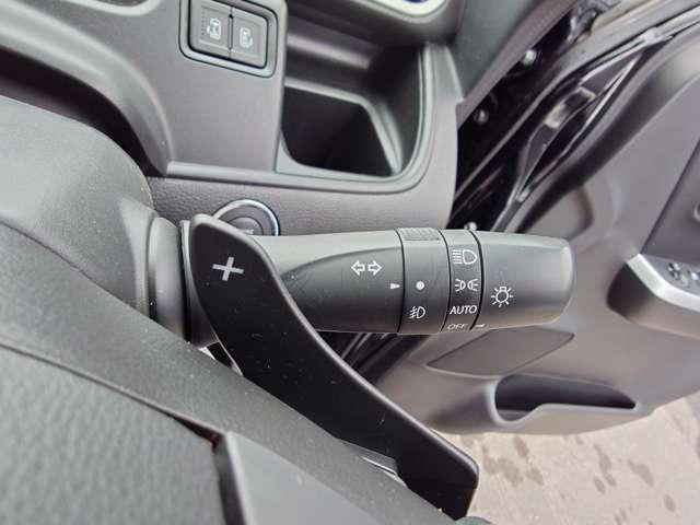 デリカD:2 カスタムハイブリッドMV 全方位カメラパッケージ 全方位カメラ ナビ 地デジ ブルートゥー(30枚目)