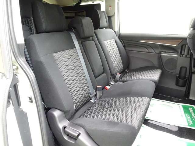 P D5専用10.1型ナビ ETC Eアシスト 追突軽減ブレーキ マルチアラウンド 後方車両検知 車線逸脱警報 レーダークルーズコントロール 誤発進抑制 レーンチェンジアシスト 4WD(19枚目)