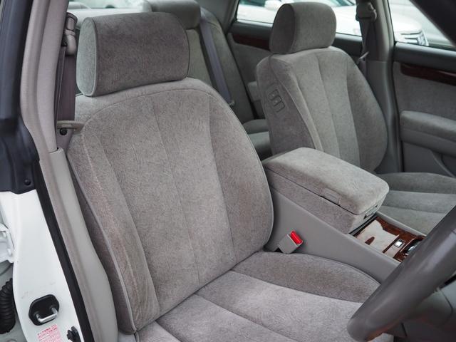 セドリック ２５０ＬＶ　ＦＯＵＲ　プレミアムリミテッド　４ＷＤ・仕入れ時評価点４．５点・４ＷＤ直６ターボ２６０馬力・本州車両・２オーナー・走行４１１００ｋｍ・フルノーマル・純正ナビ・電動シート・ドラレコ前後・ＥＴＣ（28枚目）