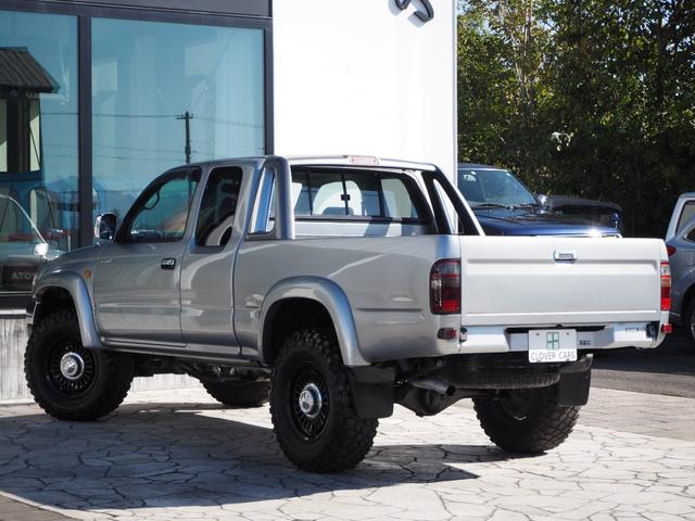 ハイラックススポーツピック エクストラキャブ　ワイド　４ＷＤ♪本州車両♪５速ＭＴディーゼル４ＷＤ♪タイベル交換済み♪ＣＤ♪ＢＴ♪エアコン♪パワーウインドー♪ドラレコ♪ＥＴＣ♪ＤＥＡＮ１６インチＡＷ♪ＢＦグットリッチ♪（8枚目）