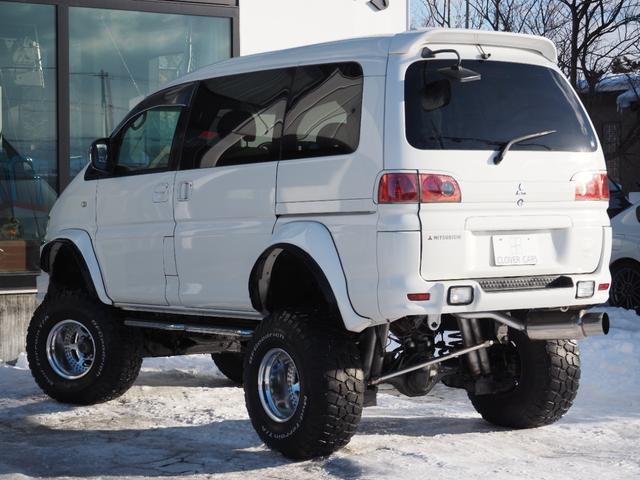 デリカスペースギア シャモニー　４ＷＤ・ボディリフトアップ・ランチョ足回り・サビ少ない本州車両・寒冷地仕様２ＢＴ・サクソンマフラー・ＪＡＯＳアンダーカバー・社外ラテラルロッド・社外ナビ・Ｂカメラ・ＤＶＤ再生・ＥＴＣ・フォグランプ（8枚目）