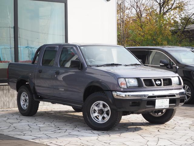 ダットサンピックアップ 　ＡＤダブルキャブ４ＷＤ・修復歴軽度・最終型ディーゼル・下回りサビ少ない・新品ＡＴタイヤ・社外メモリーナビ・フルセグ・ＵＳＢ・ＥＴＣ・エアコン・ロールバー・荷台チッピング塗装（5枚目）