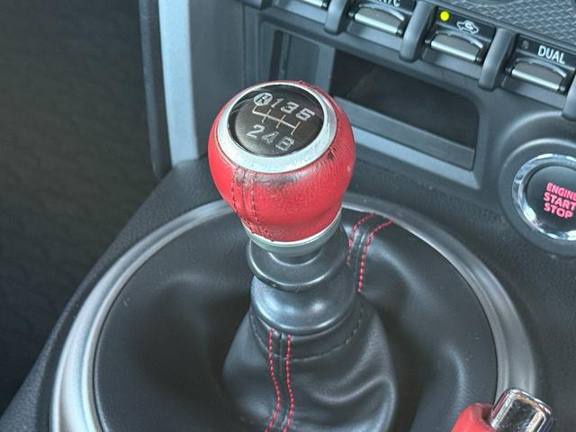 ８６ ＧＴ　フルエアロ　エアロフェンダー　トラストマフラー　ブリッツエアクリ／タワーバー　ＬＥＤテール　ケンウッドナビ／フルセグ／ＤＶＤ／Ｂｌｕｅｔｏｏｔｈ　バックカメラ　ＥＴＣ　ＨＩＤヘッドライト　フォグＬＥＤ（17枚目）